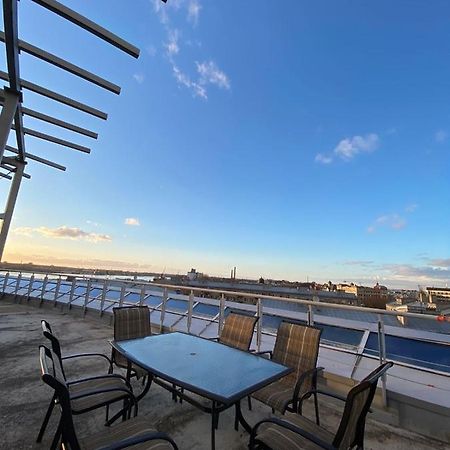 Riga Centre , Skyloft Apartment 178M2 المظهر الخارجي الصورة