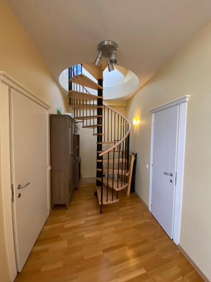 Riga Centre , Skyloft Apartment 178M2 المظهر الخارجي الصورة